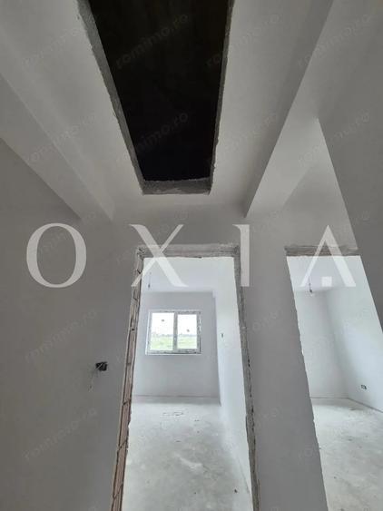 AX1046 Giroc, Zona Esso, 1/2 Duplex Cu 5 Camere - 14