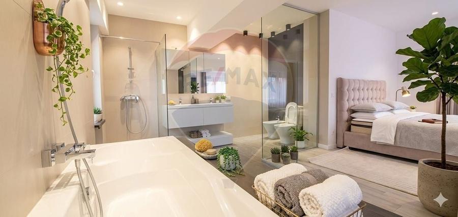Apartament cu 4 camere decomandat în Băneasa