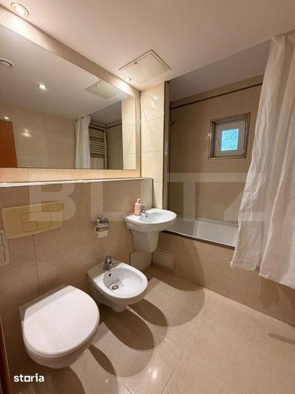 Apartament cu 3 camere decomandat în 1 Mai