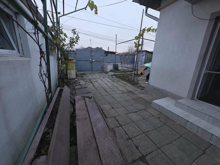 Casă cu 4 camere cu Teren 463 Mp în Central