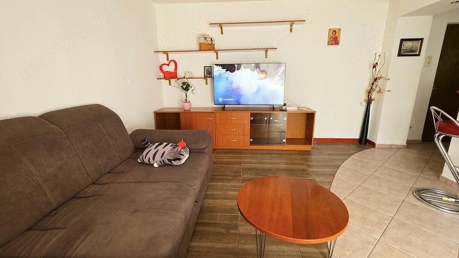 Apartament cu 2 camere decomandat în Decebal
