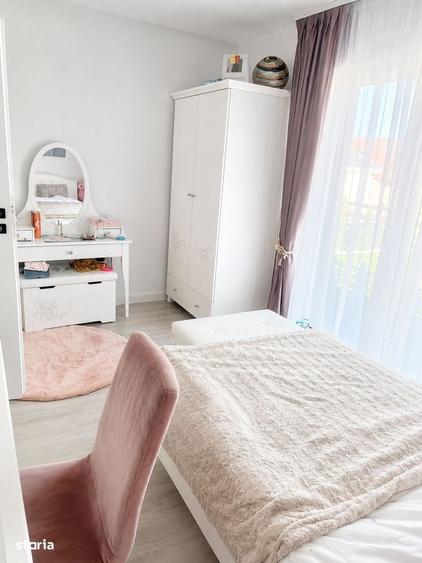 Casă cu 4 camere cu Teren 150 Mp în Sub Arini