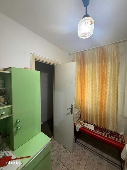 Apartament cu 2 camere semidecomandat în Brazda lui Novac