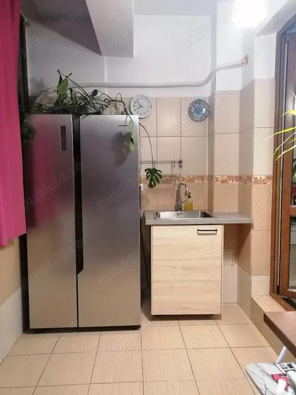 Apartament cu 2 camere semidecomandat, mobilat în Ghencea