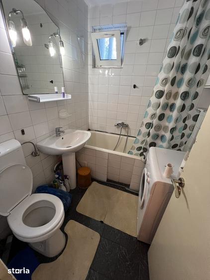 Apartament cu 3 camere decomandat în Calea Dumbrăvii