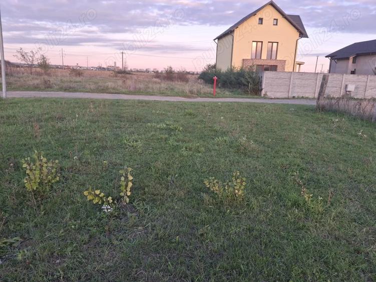 Teren de 457 mp, în Priseaca