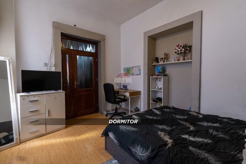 Casă individuală cu 3 camere cu Teren 361 Mp în Orașul Vechi