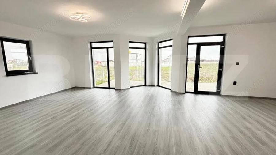 Casă cu 4 camere cu Teren 600 Mp în Ghercești