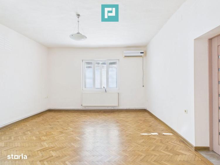 Spațiu comercial, de 74 mp, în Complex Studențesc