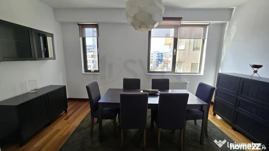 Apartament cu 5 camere decomandat în Herăstrău