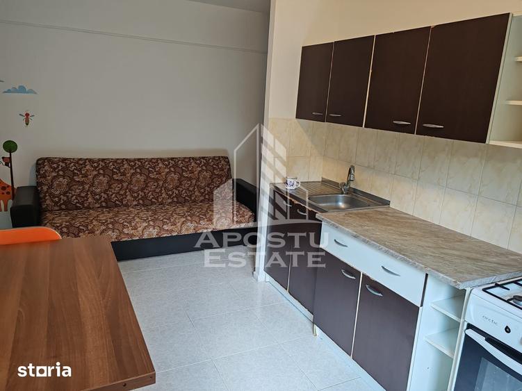 Apartament cu 2 camere în Lunei