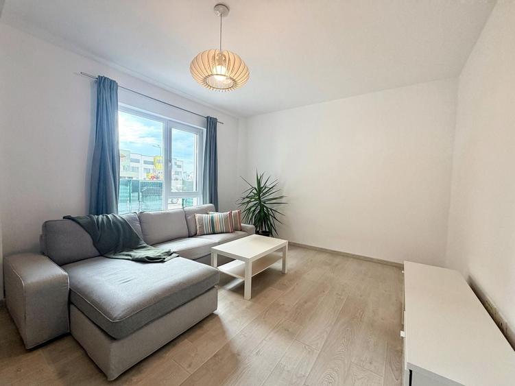 Apartament cu 3 camere decomandat, mobilat în Aradului