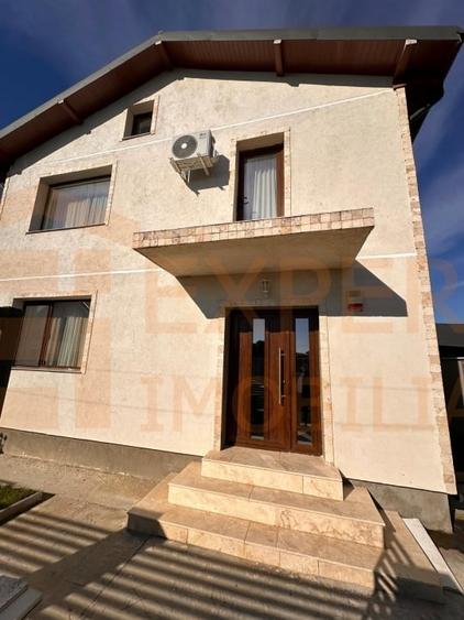 Casă individuală cu 5 camere cu Canalizare în Valu lui Traian