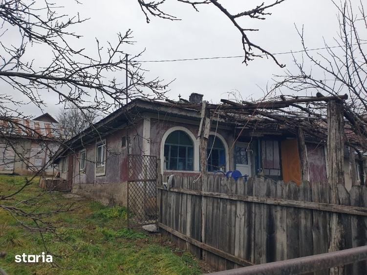 Casă cu 3 camere cu Teren 907 Mp în Popricani