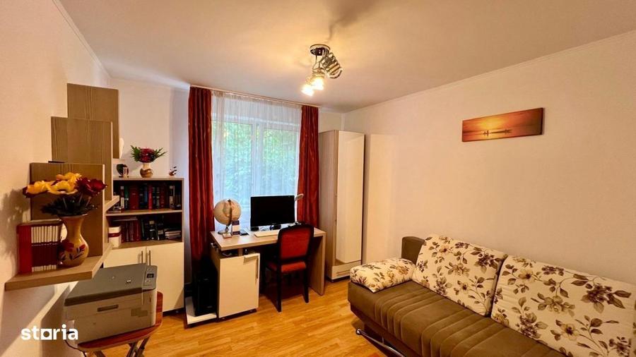 Apartament cu 4 camere decomandat, mobilat în Banat