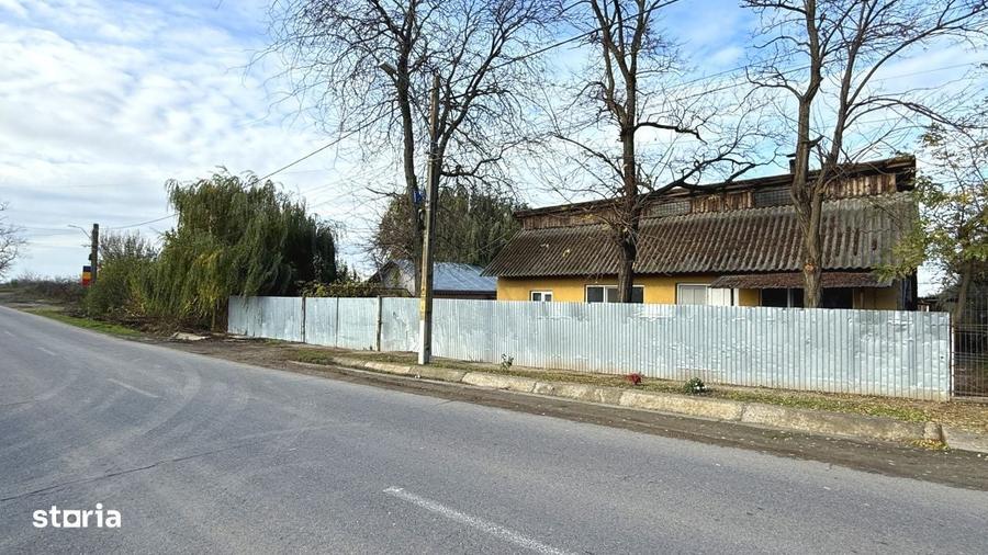 Spațiu comercial, de 200 mp, în Central