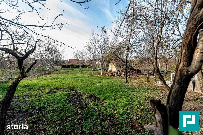 Casă cu 3 camere cu Teren 900 Mp în Pârneava