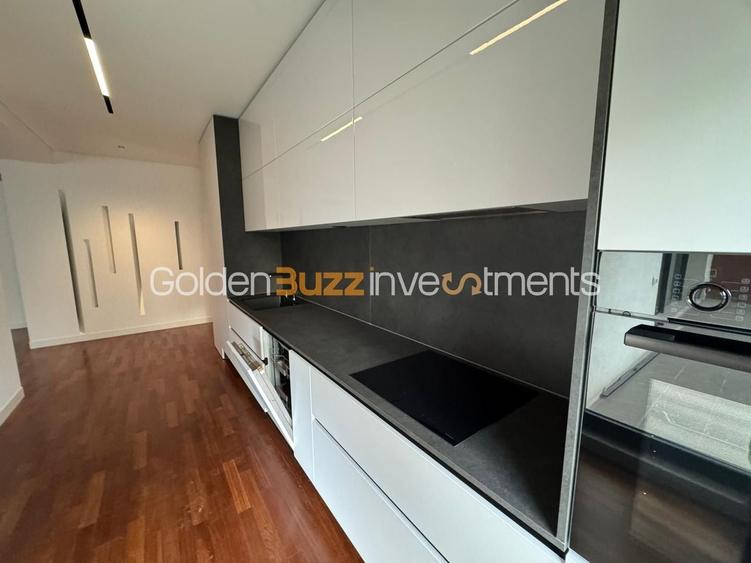 Apartament cu 4 camere decomandat în Băneasa