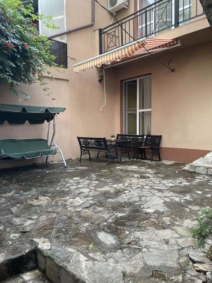 Casă cu 4 camere cu Teren 160 Mp în Colentina