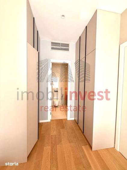 Apartament cu 3 camere, mobilat în Tei