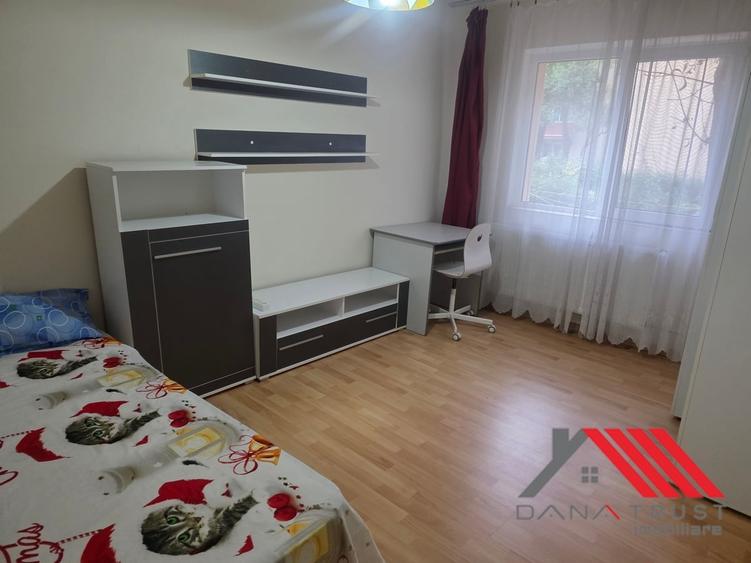 Garsonieră decomandată în Complex Studențesc