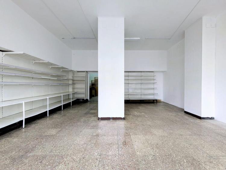 Spațiu comercial, de 90 mp, în Semicentral