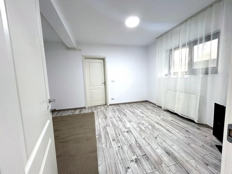 Garsonieră semidecomandată, mobilată în Bucium