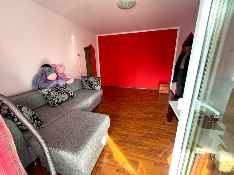 Apartament cu 2 camere semidecomandat în Nord