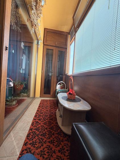 Apartament cu 2 camere decomandat, mobilat în Giroc