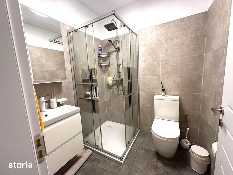 Casă cu 5 camere cu Teren 209 Mp în Corbeanca