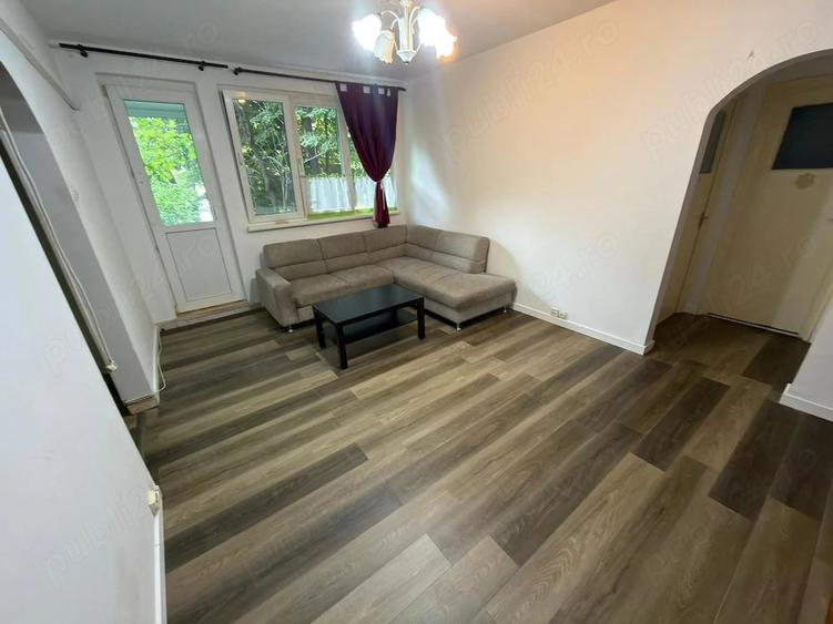 Apartament cu 2 camere semidecomandat în 1 Mai
