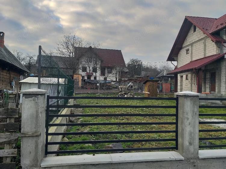 Casă cu Teren 555 Mp în Budești
