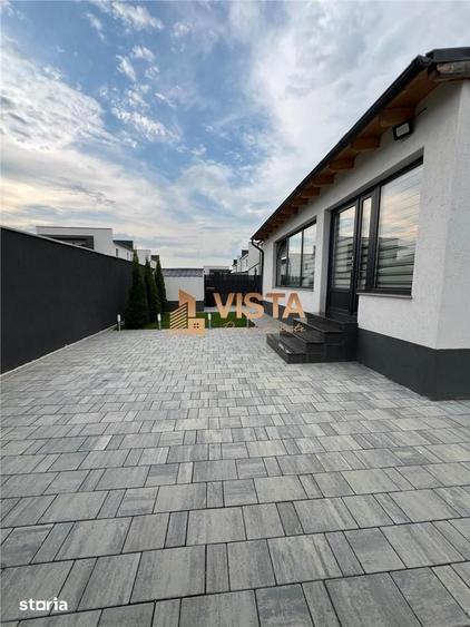 Casă cu 4 camere cu Teren 600 Mp în Sânpetru