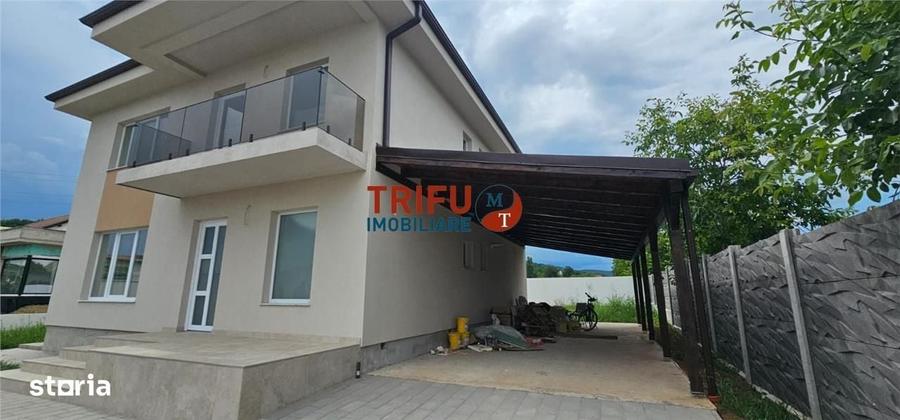 Casă cu 4 camere în Cetate