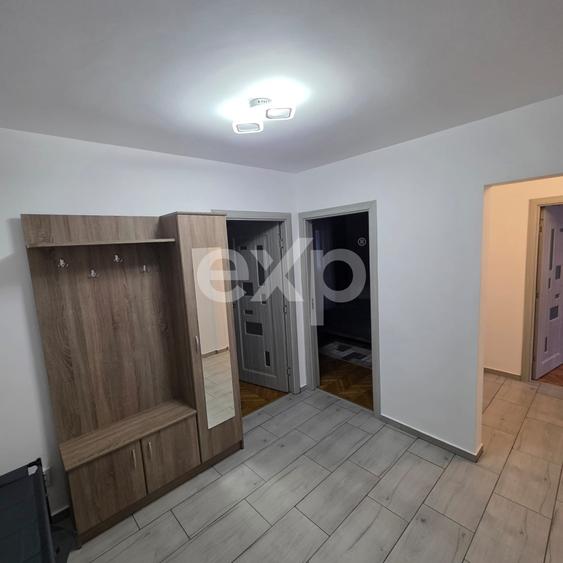 Apartament cu 3 camere decomandat, mobilat în Mănăștur