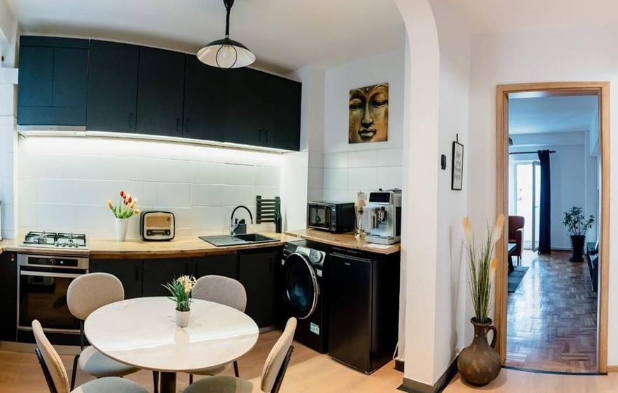 Apartament cu 3 camere decomandat în Mărăști
