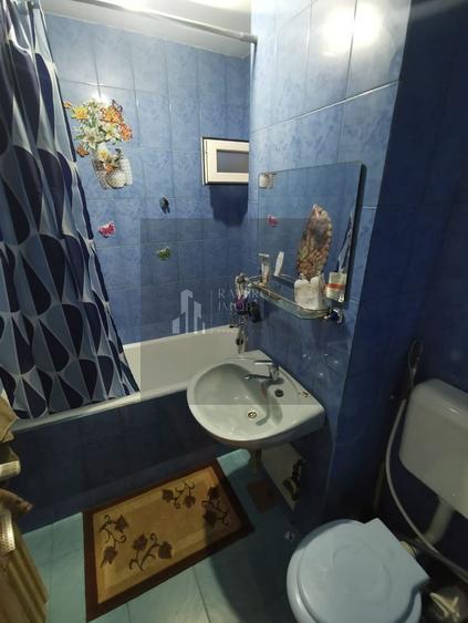 Apartament cu 3 camere decomandat în Sălaj
