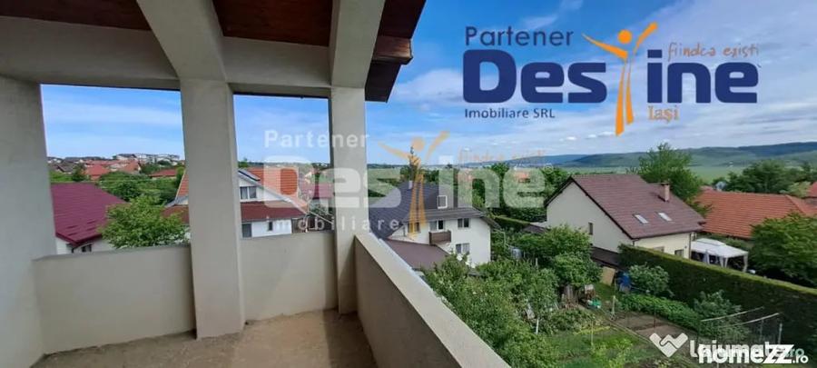 Casă cu 11 camere cu Teren 500 Mp în Valea Lupului