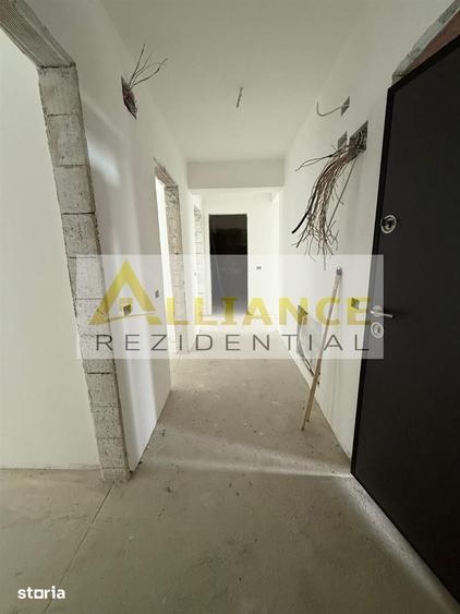 Apartament cu 3 camere în Berceni