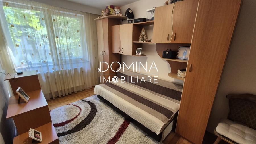 Apartament cu 2 camere semidecomandat, mobilat în Central