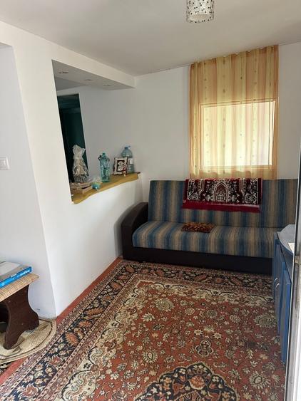 Casă cu 4 camere în Mamura