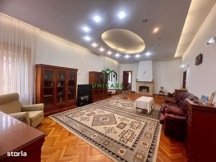 Casă cu 4 camere în Poenari