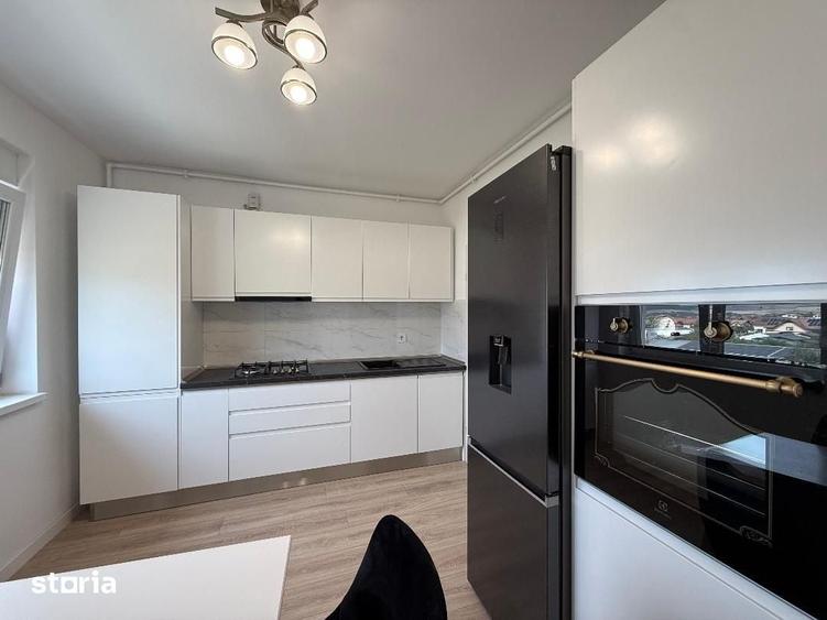 Apartament cu 3 camere în Cetate