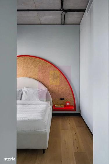Apartament cu 4 camere semidecomandat în Pipera