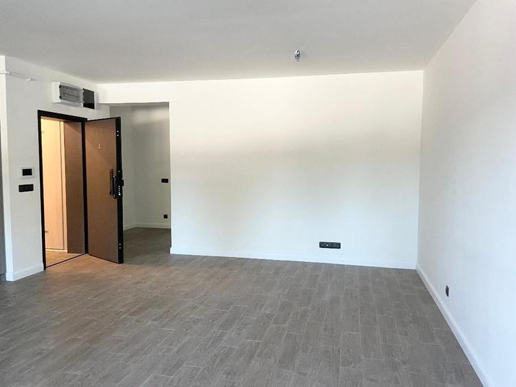 Apartament cu 2 camere decomandat în Furnica