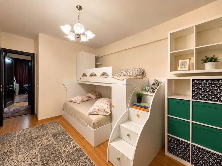 Apartament cu 3 camere decomandat în Copou