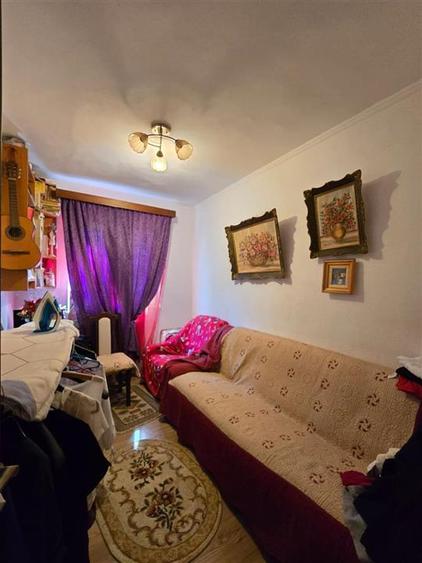 Etaj 2 - Alexandru Familial , ap 3 camere model cu geam la baie - 3
