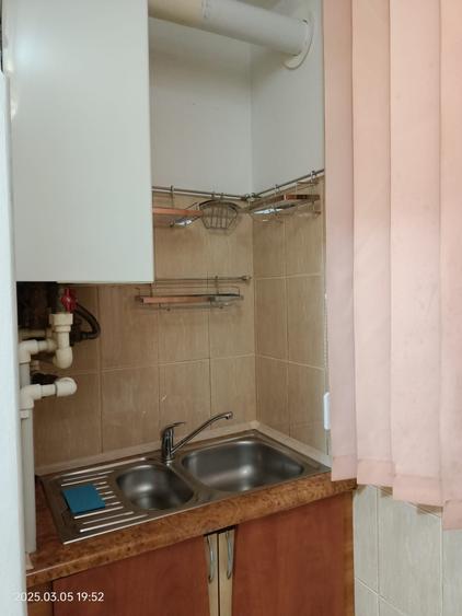 Garsonieră decomandată în Gării