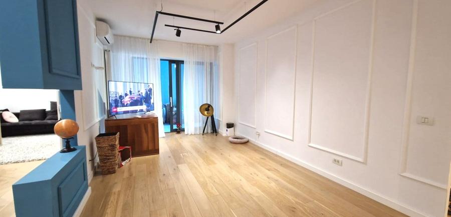 Apartament cu 3 camere decomandat, mobilat în Aviației