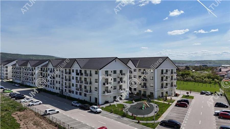 Apartament cu 3 camere decomandat în Șelimbăr